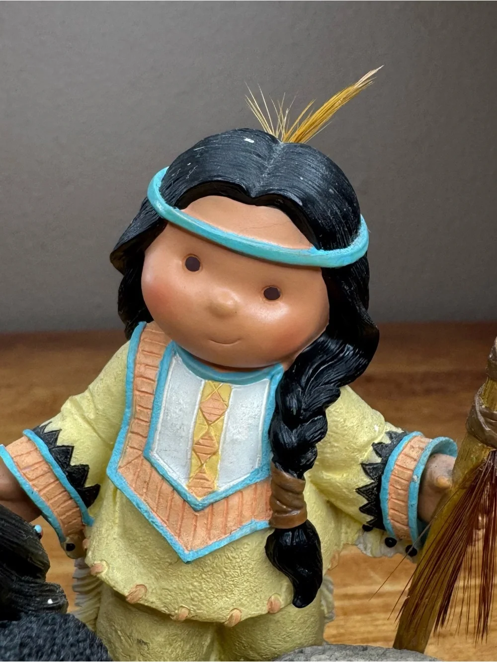 Enesco ✨vals vintage